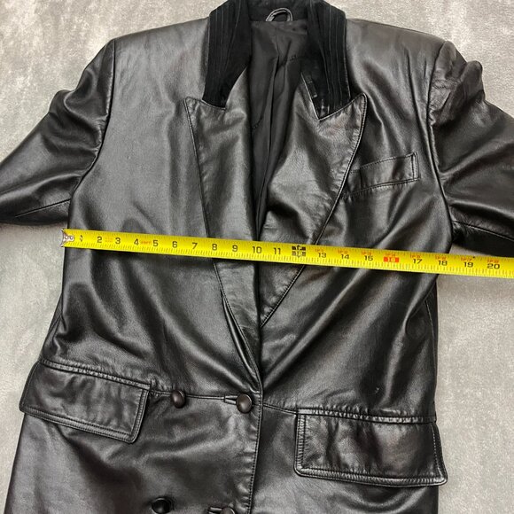 Vintage Bally Of Switzerland Women's 2 Button Black Leather Jacket Coat Size 36 - Picture 3 of 11